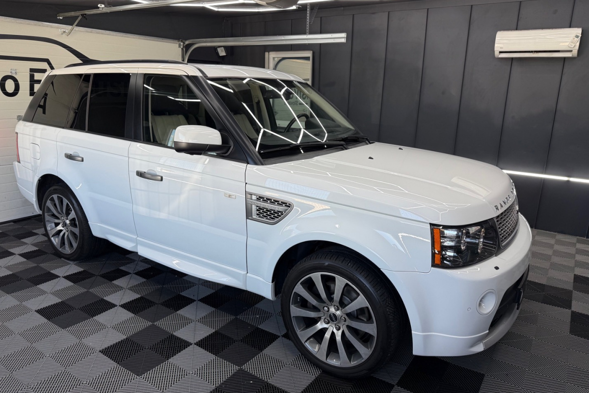 Ponuka vozidiel / Land Rover Range Rover Sport 3.0 TDV6 AB - video
