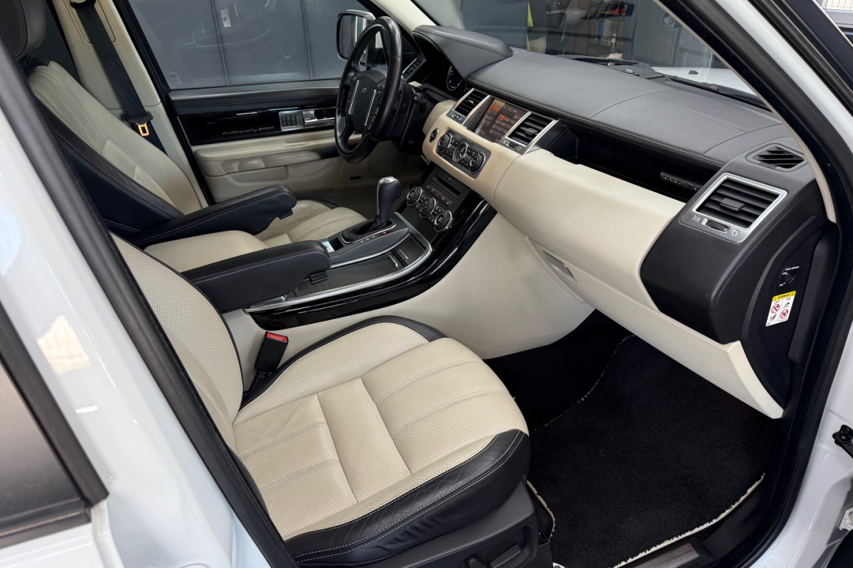 Ponuka vozidiel / Land Rover Range Rover Sport 3.0 TDV6 AB - video