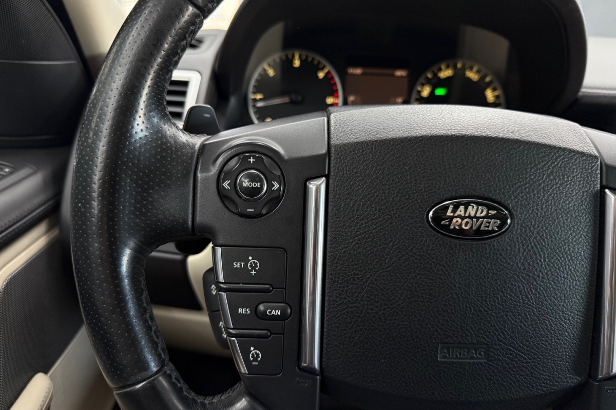 Ponuka vozidiel / Land Rover Range Rover Sport 3.0 TDV6 AB - video