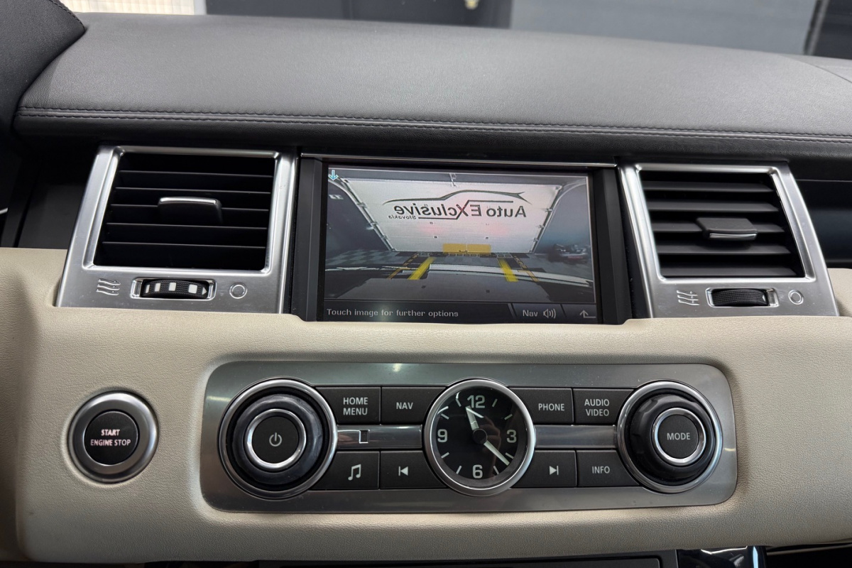 Ponuka vozidiel / Land Rover Range Rover Sport 3.0 TDV6 AB - video