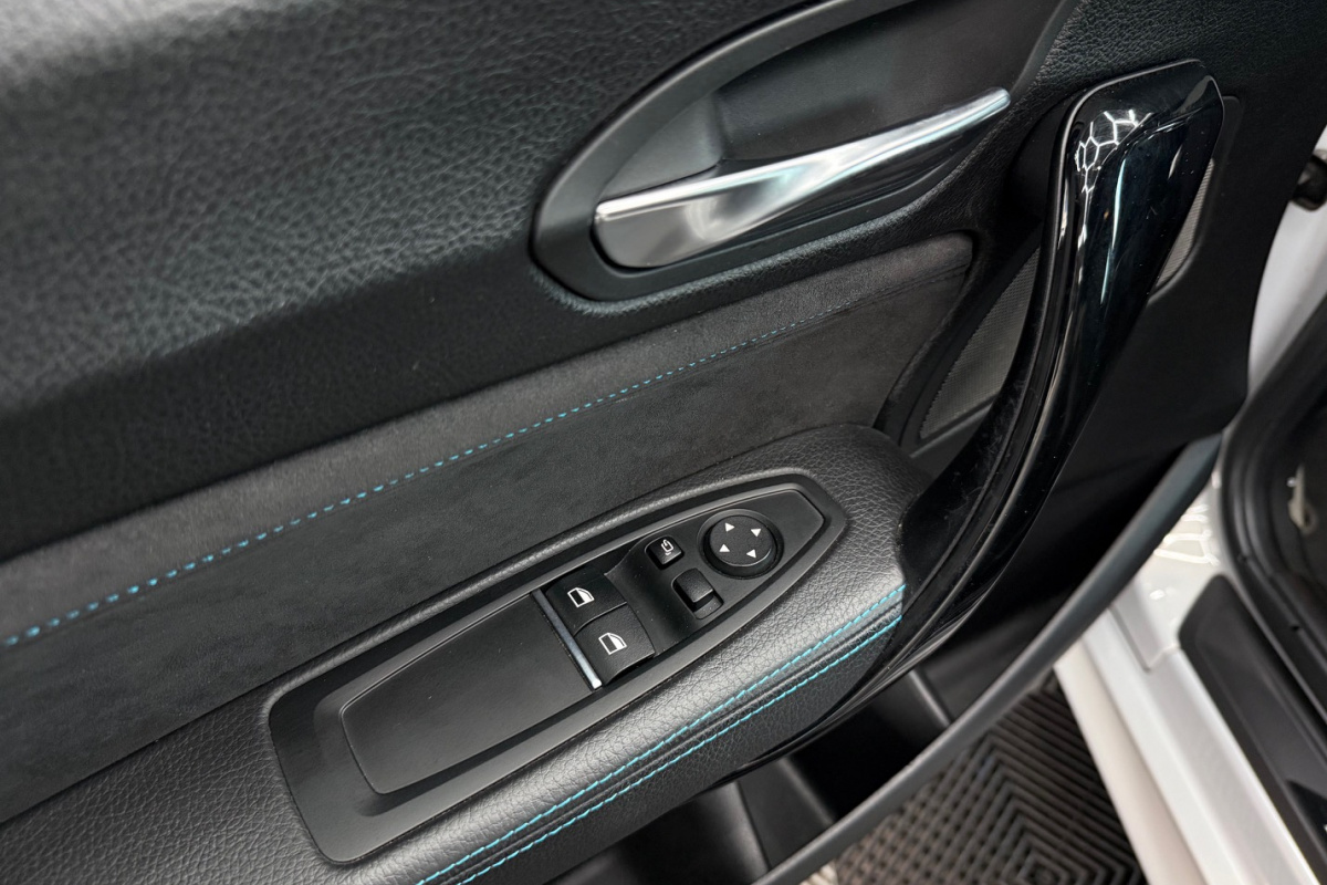Ponuka vozidiel / BMW M2 Competition - video