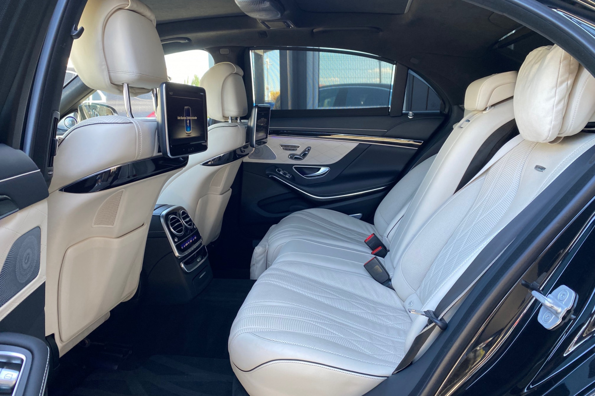 Ponuka vozidiel / Mercedes-Benz S trieda Sedan Mercedes-AMG 63 4matic - video Ponuka vozidiel / Mercedes-Benz S trieda Sedan Mercedes-AMG 63 4matic - video