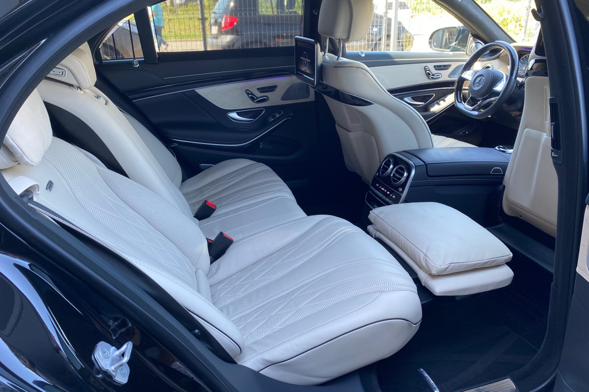 Ponuka vozidiel / Mercedes-Benz S trieda Sedan Mercedes-AMG 63 4matic - video Ponuka vozidiel / Mercedes-Benz S trieda Sedan Mercedes-AMG 63 4matic - video