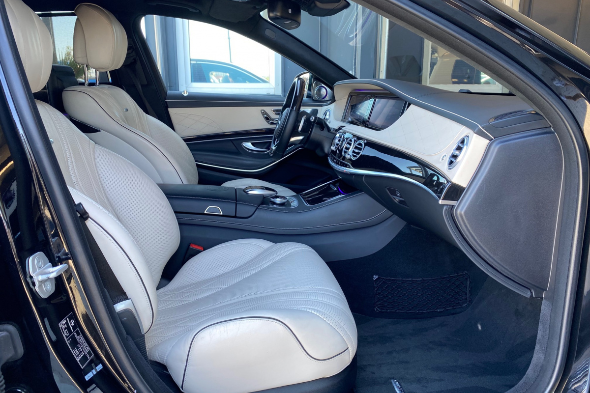 Ponuka vozidiel / Mercedes-Benz S trieda Sedan Mercedes-AMG 63 4matic - video Ponuka vozidiel / Mercedes-Benz S trieda Sedan Mercedes-AMG 63 4matic - video