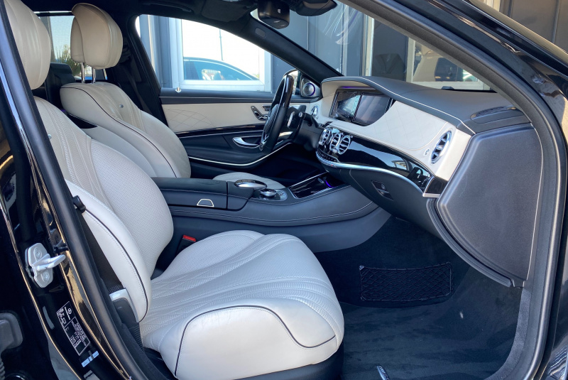 Ponuka vozidiel / Mercedes-Benz S trieda Sedan Mercedes-AMG 63 4matic - video Ponuka vozidiel / Mercedes-Benz S trieda Sedan Mercedes-AMG 63 4matic - video