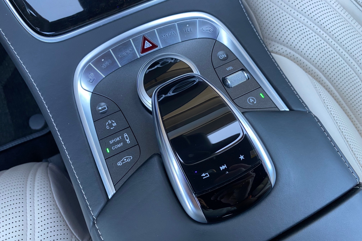 Ponuka vozidiel / Mercedes-Benz S trieda Sedan Mercedes-AMG 63 4matic - video Ponuka vozidiel / Mercedes-Benz S trieda Sedan Mercedes-AMG 63 4matic - video