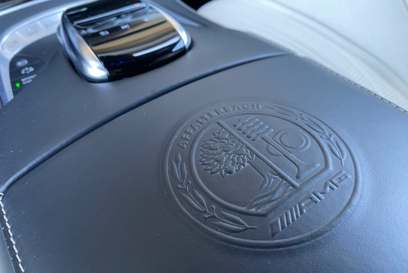 Ponuka vozidiel / Mercedes-Benz S trieda Sedan Mercedes-AMG 63 4matic - video Ponuka vozidiel / Mercedes-Benz S trieda Sedan Mercedes-AMG 63 4matic - video