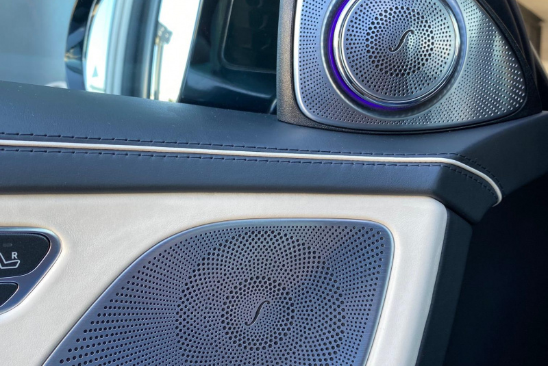 Ponuka vozidiel / Mercedes-Benz S trieda Sedan Mercedes-AMG 63 4matic - video Ponuka vozidiel / Mercedes-Benz S trieda Sedan Mercedes-AMG 63 4matic - video