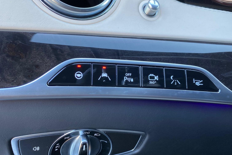 Ponuka vozidiel / Mercedes-Benz S trieda Sedan Mercedes-AMG 63 4matic - video Ponuka vozidiel / Mercedes-Benz S trieda Sedan Mercedes-AMG 63 4matic - video