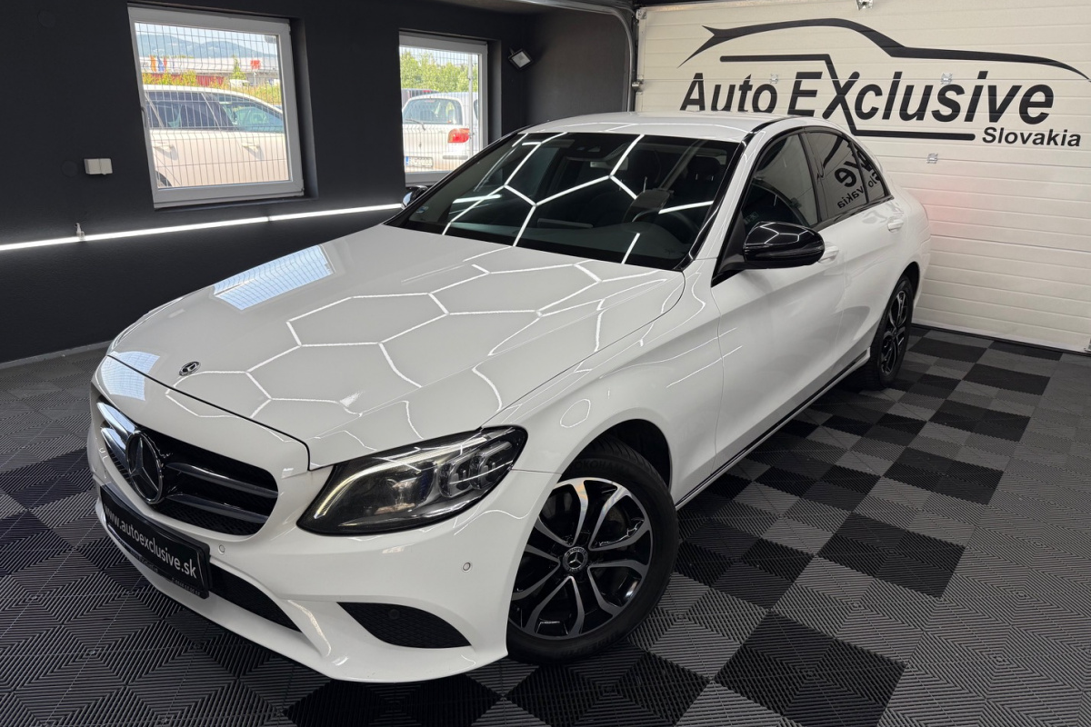 Ponuka vozidiel / Mercedes-Benz C trieda Sedan 300 d 4MATIC A/T - video