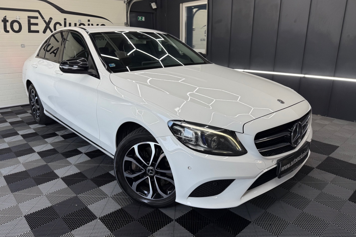 Ponuka vozidiel / Mercedes-Benz C trieda Sedan 300 d 4MATIC A/T - video