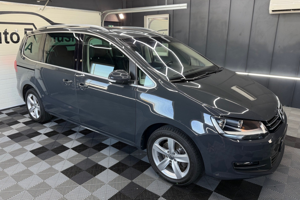 Ponuka vozidiel / Volkswagen Sharan 2.0 TDI BMT Highline DSG - video