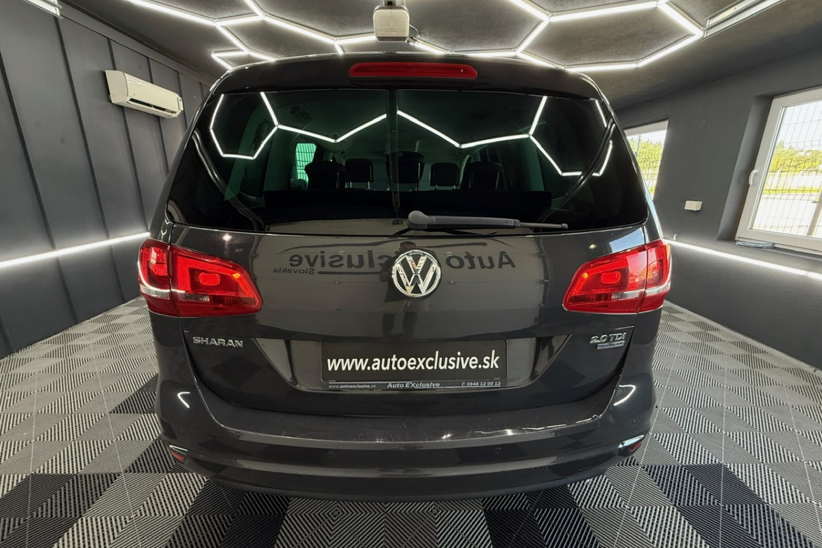 Ponuka vozidiel / Volkswagen Sharan 2.0 TDI BMT Highline DSG - video