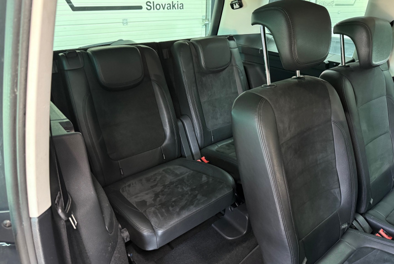  Ponuka vozidiel / Volkswagen Sharan 2.0 TDI BMT Highline DSG - video