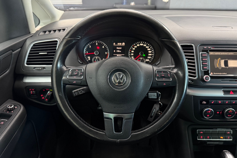  Ponuka vozidiel / Volkswagen Sharan 2.0 TDI BMT Highline DSG - video