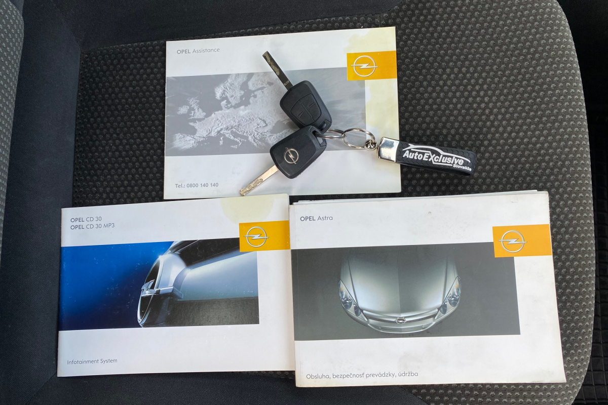 Ponuka vozidiel / Opel Astra 1.6  AUTOMAT - video
