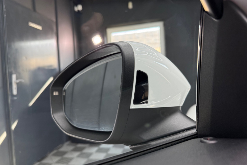 Ponuka vozidiel / Škoda Superb 2.0 TDI L K DSG 4x4 - video Ponuka vozidiel / Škoda Superb 2.0 TDI L K DSG 4x4 - video