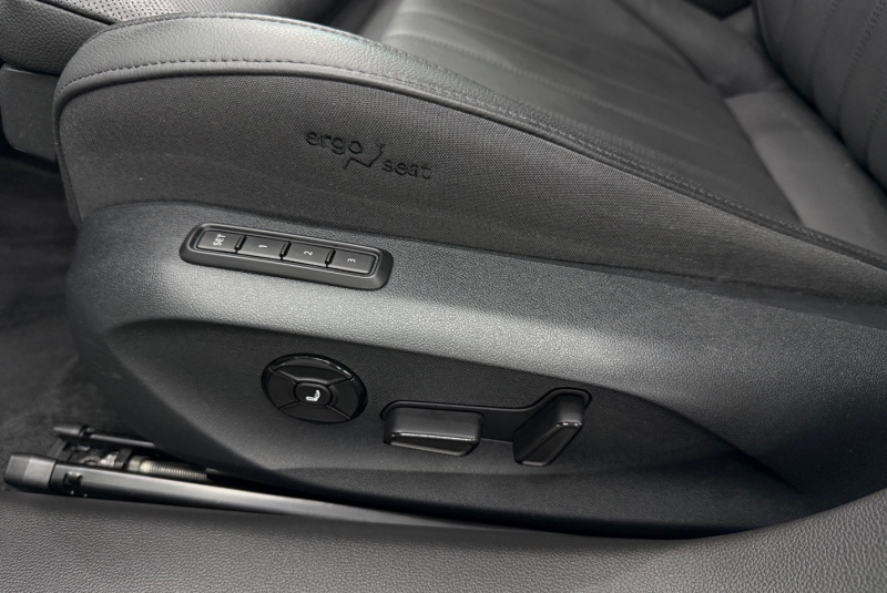 Ponuka vozidiel / Škoda Superb 2.0 TDI L K DSG 4x4 - video Ponuka vozidiel / Škoda Superb 2.0 TDI L K DSG 4x4 - video