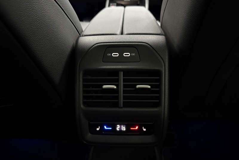 Ponuka vozidiel / Škoda Superb 2.0 TDI L K DSG 4x4 - video Ponuka vozidiel / Škoda Superb 2.0 TDI L K DSG 4x4 - video