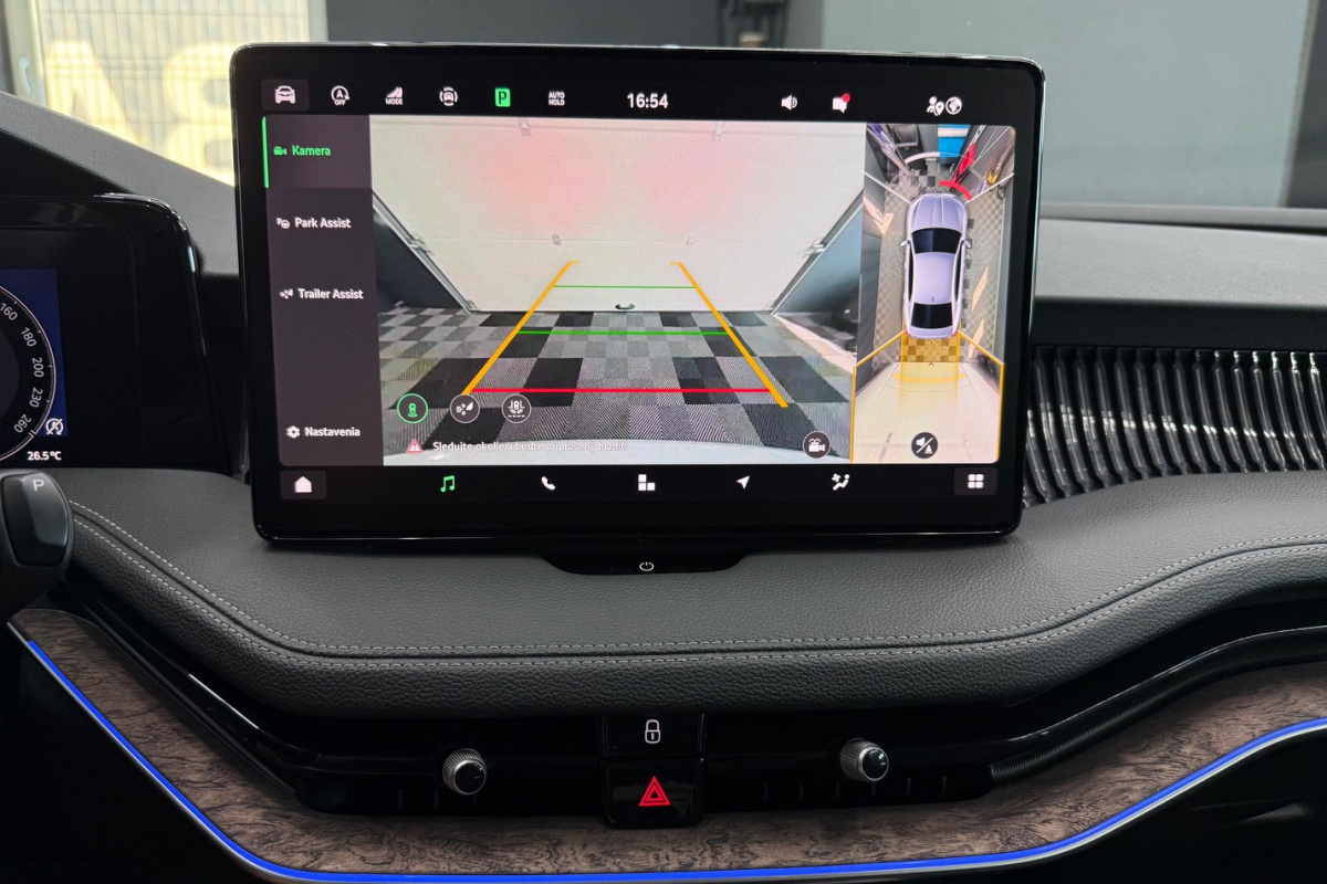 Ponuka vozidiel / Škoda Superb 2.0 TDI L K DSG 4x4 - video Ponuka vozidiel / Škoda Superb 2.0 TDI L K DSG 4x4 - video