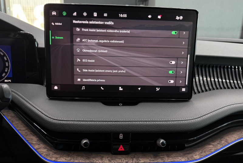  Ponuka vozidiel / Škoda Superb 2.0 TDI L K DSG 4x4 - video