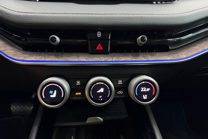 Ponuka vozidiel / Škoda Superb 2.0 TDI L K DSG 4x4 - video Ponuka vozidiel / Škoda Superb 2.0 TDI L K DSG 4x4 - video