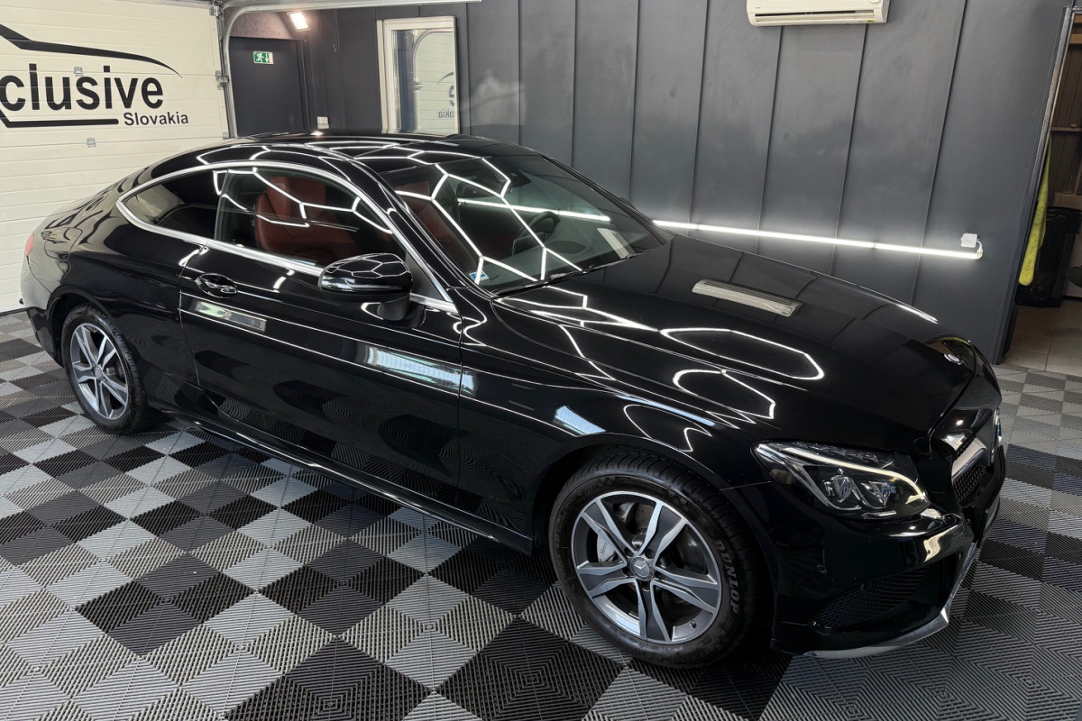 Ponuka vozidiel / Mercedes-Benz C trieda Kupé 220 d A/T - video