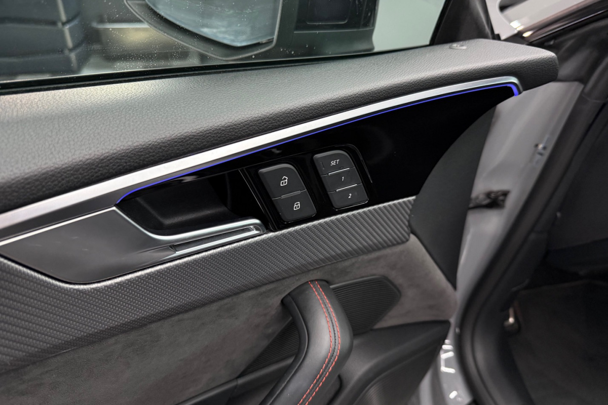 Ponuka vozidiel / Audi RS5 Coupé 2.9 TFSI quattro tiptronic - video