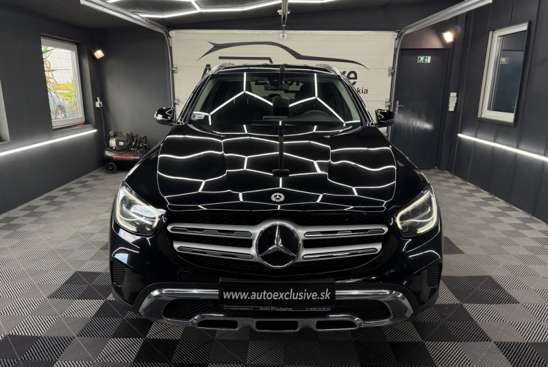  Ponuka vozidiel / Mercedes-Benz GLC SUV 200 4Matic EQ Boost - video