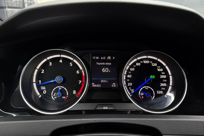  Ponuka vozidiel / Volkswagen Golf 2.0 TSI BMT R 4MOTION DSG EU6 - video