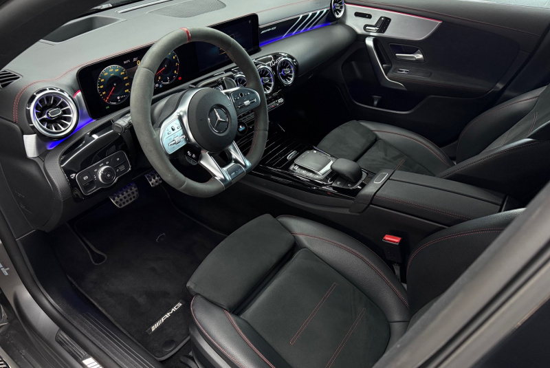  Ponuka vozidiel / Mercedes-Benz CLA Shooting Brake Mercedes-AMG SB 45 S 4MATIC A/T - video