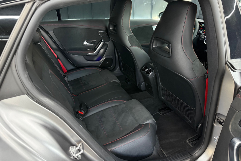 Ponuka vozidiel / Mercedes-Benz CLA Shooting Brake Mercedes-AMG SB 45 S 4MATIC A/T - video Ponuka vozidiel / Mercedes-Benz CLA Shooting Brake Mercedes-AMG SB 45 S 4MATIC A/T - video