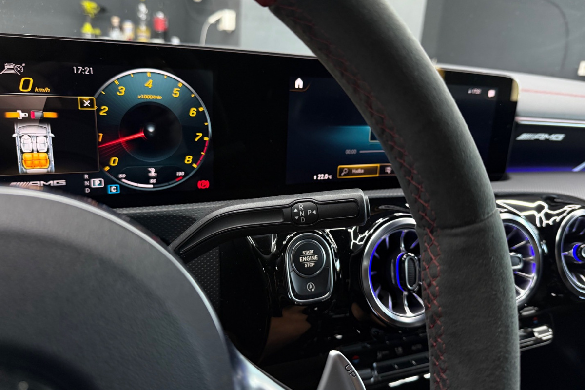 Ponuka vozidiel / Mercedes-Benz CLA Shooting Brake Mercedes-AMG SB 45 S 4MATIC A/T - video Ponuka vozidiel / Mercedes-Benz CLA Shooting Brake Mercedes-AMG SB 45 S 4MATIC A/T - video