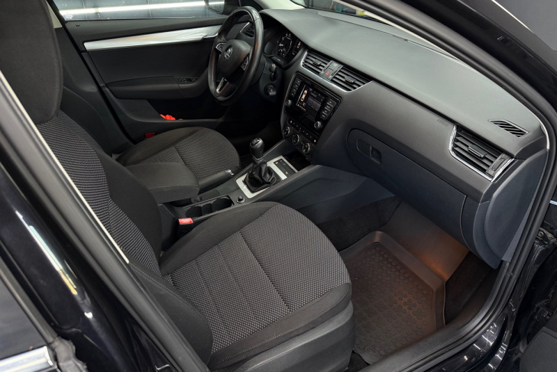  Ponuka vozidiel / Škoda Octavia 1.4 TSI Ambition - video