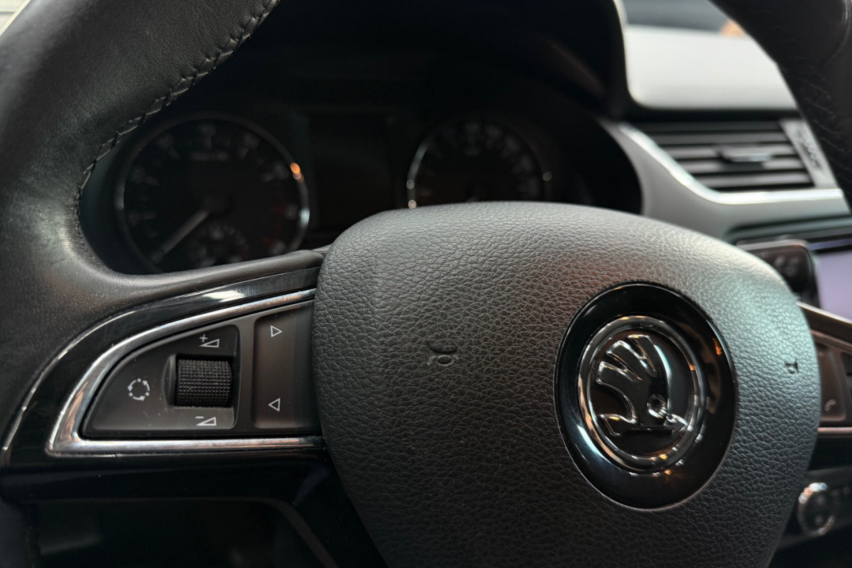 Ponuka vozidiel / Škoda Octavia 1.4 TSI Ambition - video
