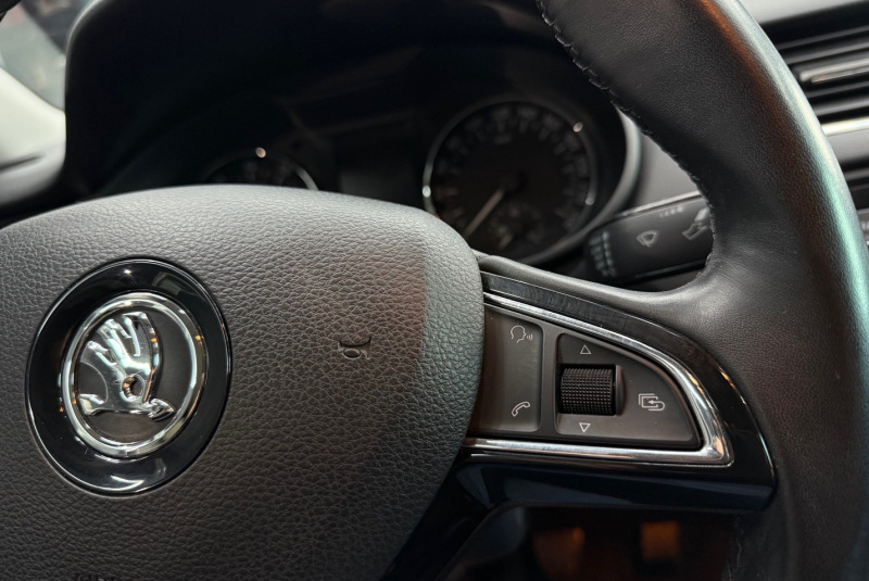  Ponuka vozidiel / Škoda Octavia 1.4 TSI Ambition - video