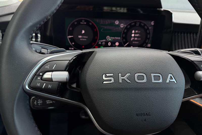  Ponuka vozidiel / Škoda Superb 2.0 TDI Style Plus 110kw AT/7 - video