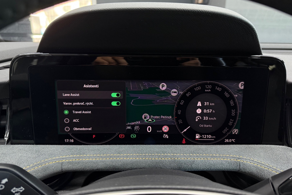 Ponuka vozidiel / Škoda Superb 2.0 TDI Style Plus 110kw AT/7 - video