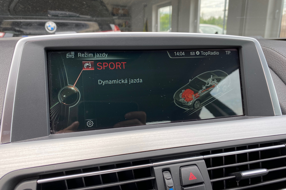 Ponuka vozidiel / BMW Rad 6 Coupé 640d xDrive M Sport - video Ponuka vozidiel / BMW Rad 6 Coupé 640d xDrive M Sport - video