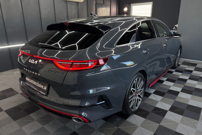  Ponuka vozidiel / Kia ProCeed 1.6 T-GDi GT A/T - video