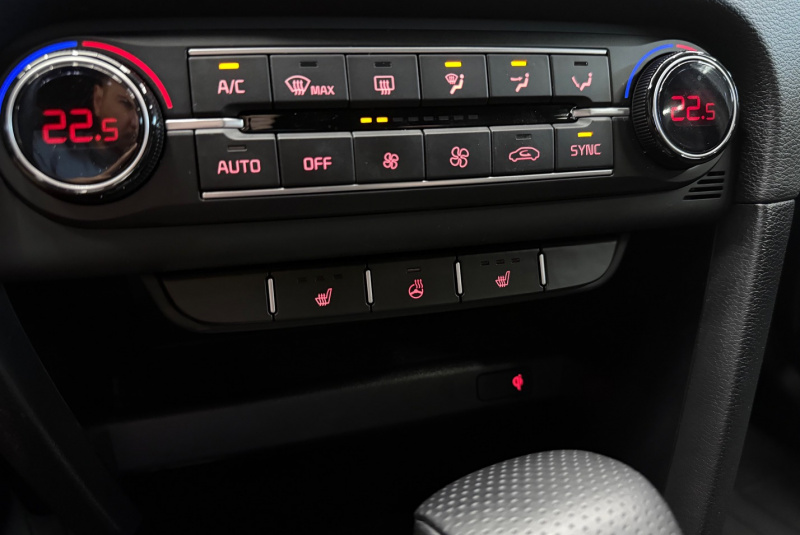  Ponuka vozidiel / Kia ProCeed 1.6 T-GDi GT A/T - video