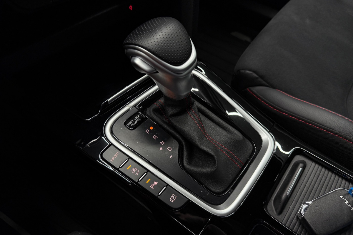 Ponuka vozidiel / Kia ProCeed 1.6 T-GDi GT A/T - video