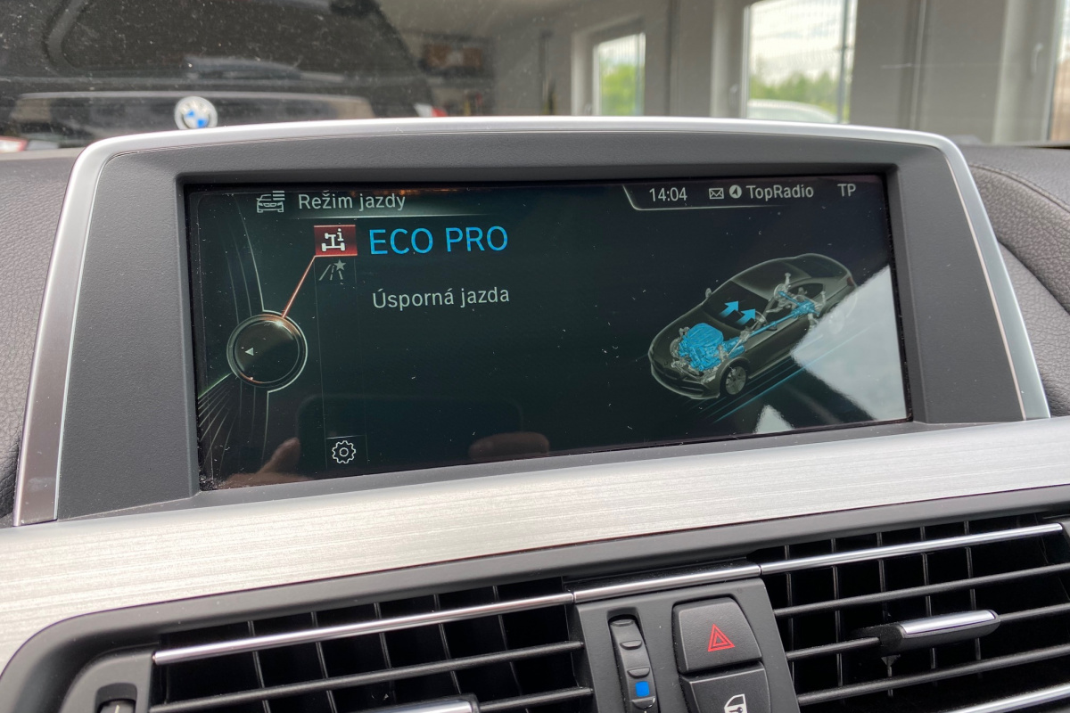 Ponuka vozidiel / BMW Rad 6 Coupé 640d xDrive M Sport - video Ponuka vozidiel / BMW Rad 6 Coupé 640d xDrive M Sport - video