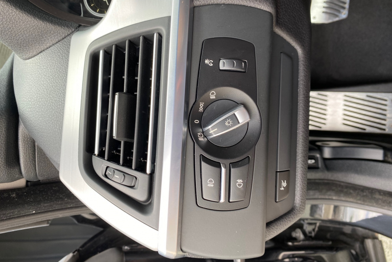 Ponuka vozidiel / BMW Rad 6 Coupé 640d xDrive M Sport - video  Ponuka vozidiel / BMW Rad 6 Coupé 640d xDrive M Sport - video