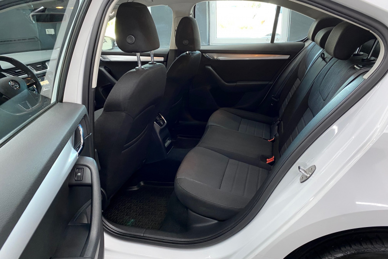  Ponuka vozidiel / Škoda Octavia 1.6 TDI Style DSG - video