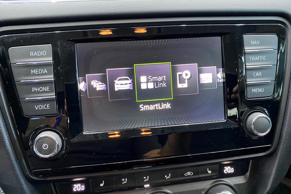 Ponuka vozidiel / Škoda Octavia 1.6 TDI Style DSG - video