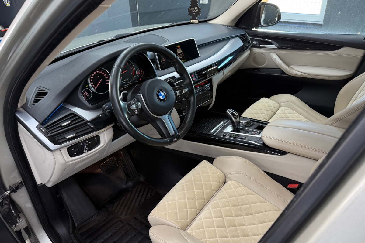 Ponuka vozidiel / BMW X5 xDrive30d A/T - video