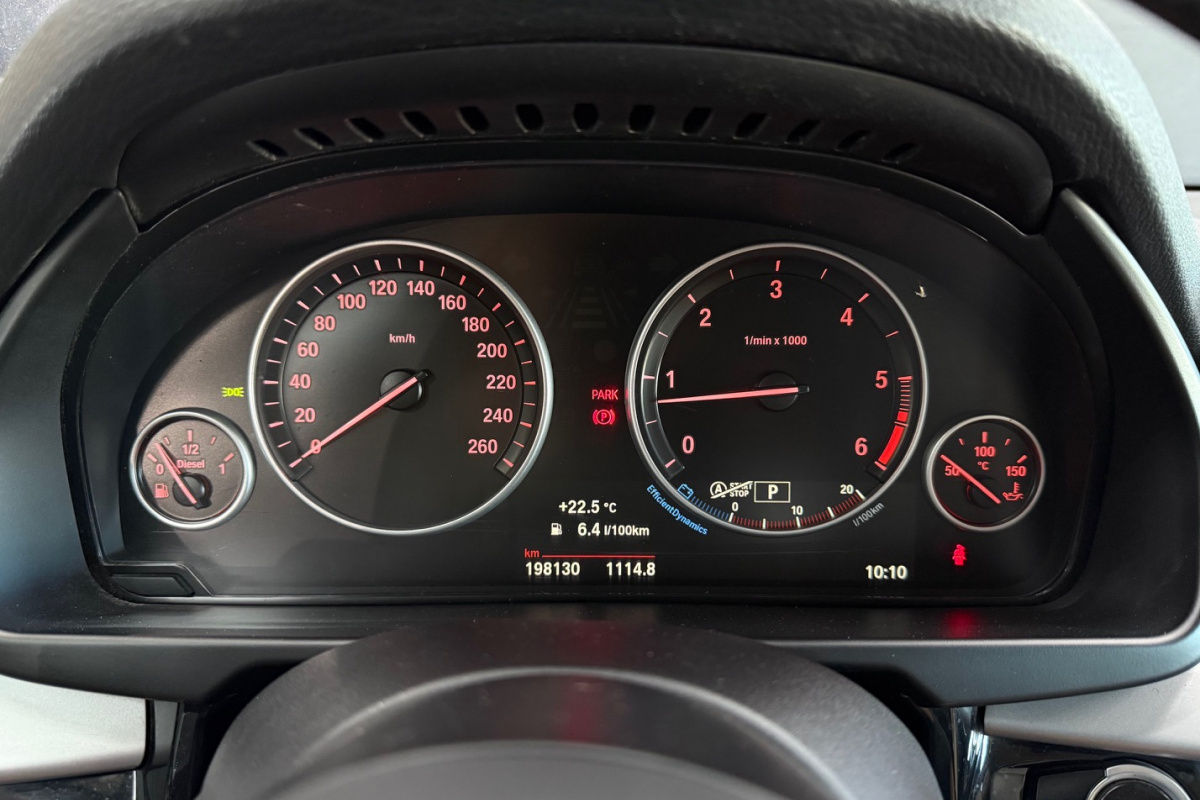 Ponuka vozidiel / BMW X5 xDrive30d A/T - video