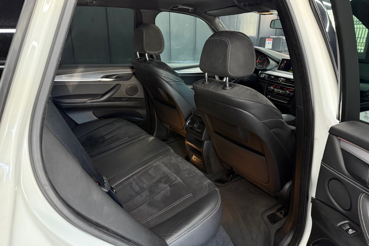 Ponuka vozidiel / BMW X5 XDrive30d A/T  - video