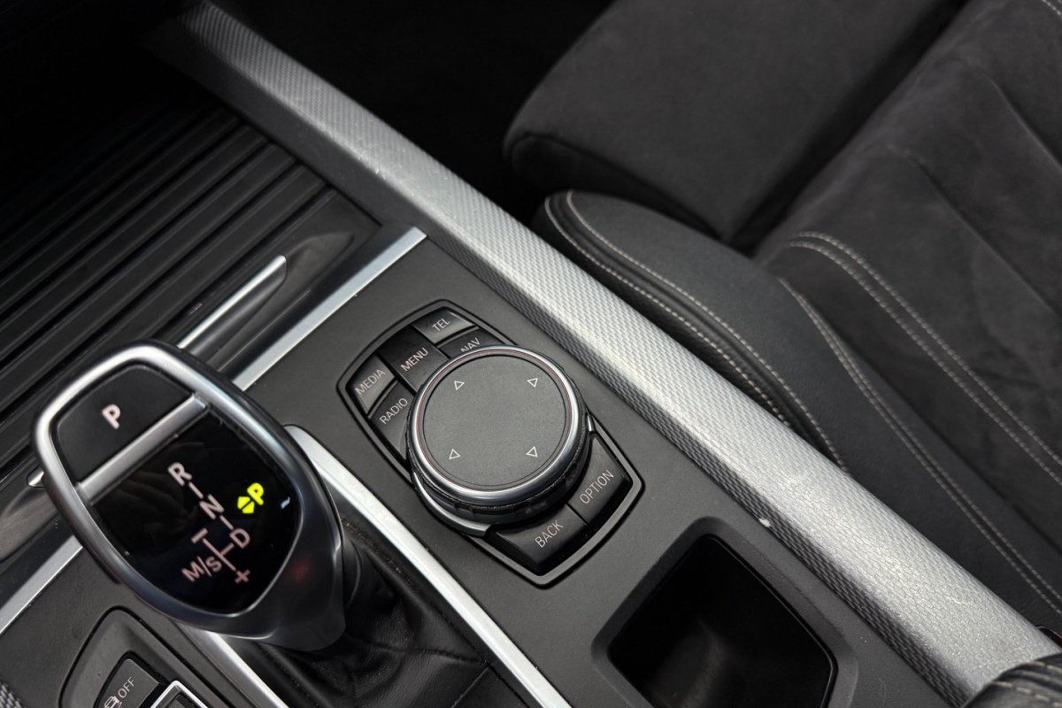 Ponuka vozidiel / BMW X5 XDrive30d A/T  - video